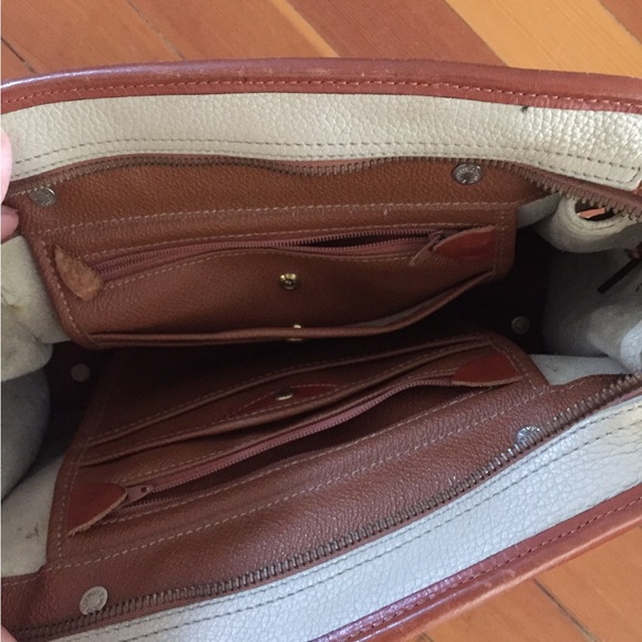 Vintage Dooney and Bourke bag - Picture 3 of 4